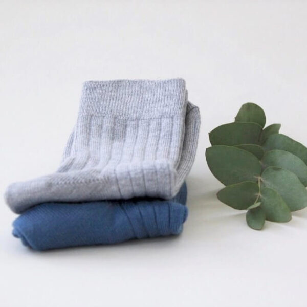 baby kinder socken ägyptische bio baumwolle blau grau