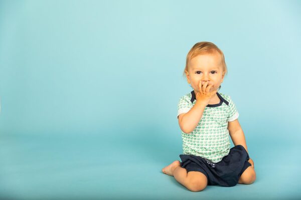 kinder shirt paper planes origami nonikids grün